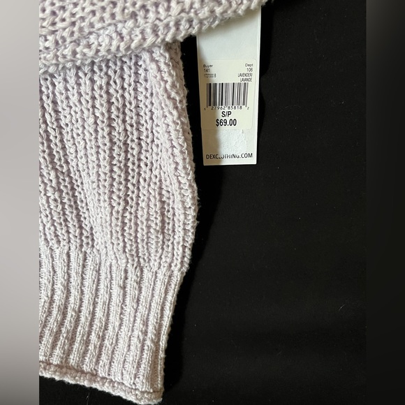 Dex  v neck sweater - Picture 3 of 6